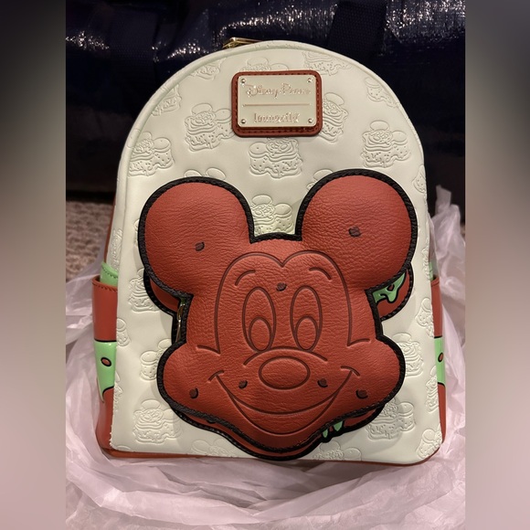 Disney Loungefly Mint Chocolate chip Backpack Set - Picture 3 of 15